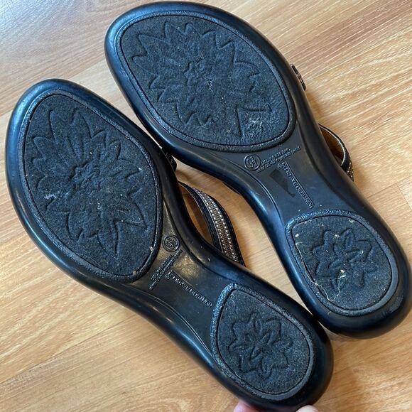 Montego Bay Club Strappy Brown Brass Sandals Womens 9.5 - Picture 3 of 5